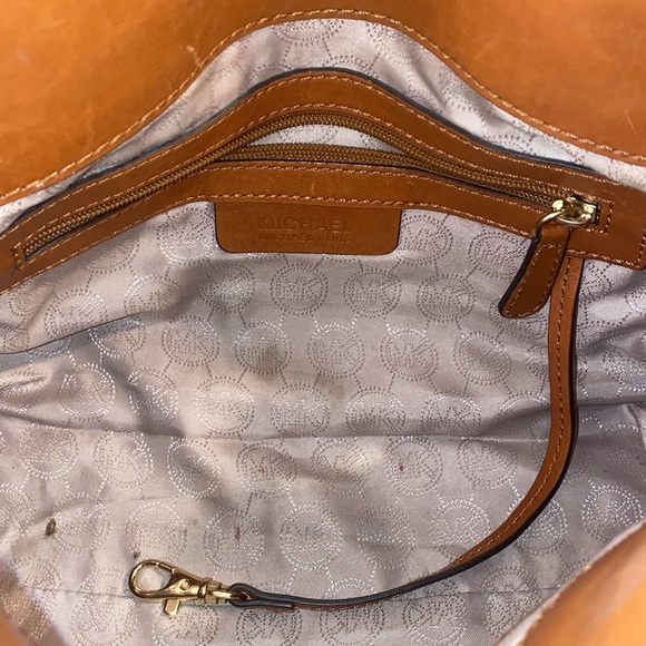 Michael Kors Hamilton East West Tan Brown Satchel EUC - Picture 8 of 9